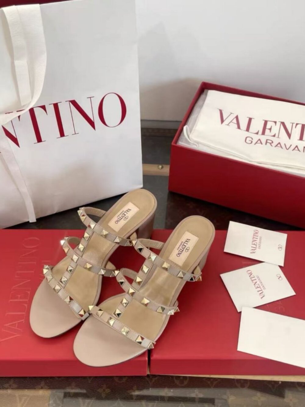 Valentino Garavani Rockstud Leather Slip-On Heel Sandals - Picture 9 of 9